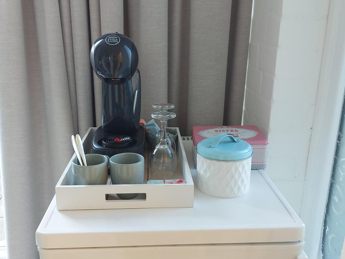 Bed & Breakfast De Koepeltjes Zoetermeer Zimmer foto